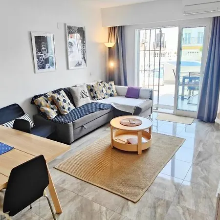 Ap383 Bajamar I * Nerja